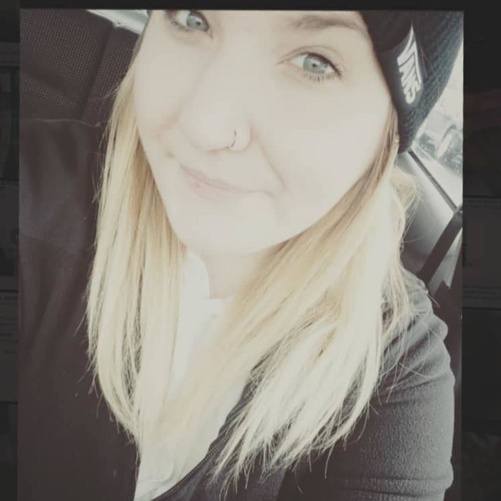 Meet your Posher, Alyssa